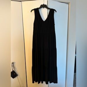 Emma & Michele black sleeveless maxi dress